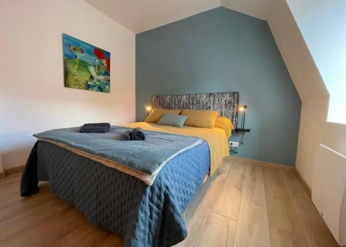 L Hirondelle, Quartier Rosendael