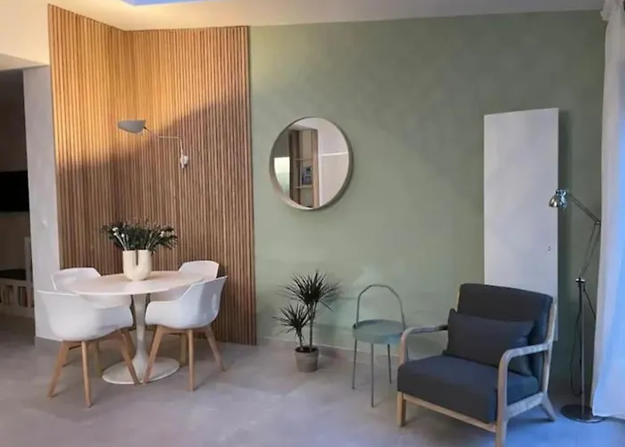 L Hirondelle, Quartier Rosendael Apartment *